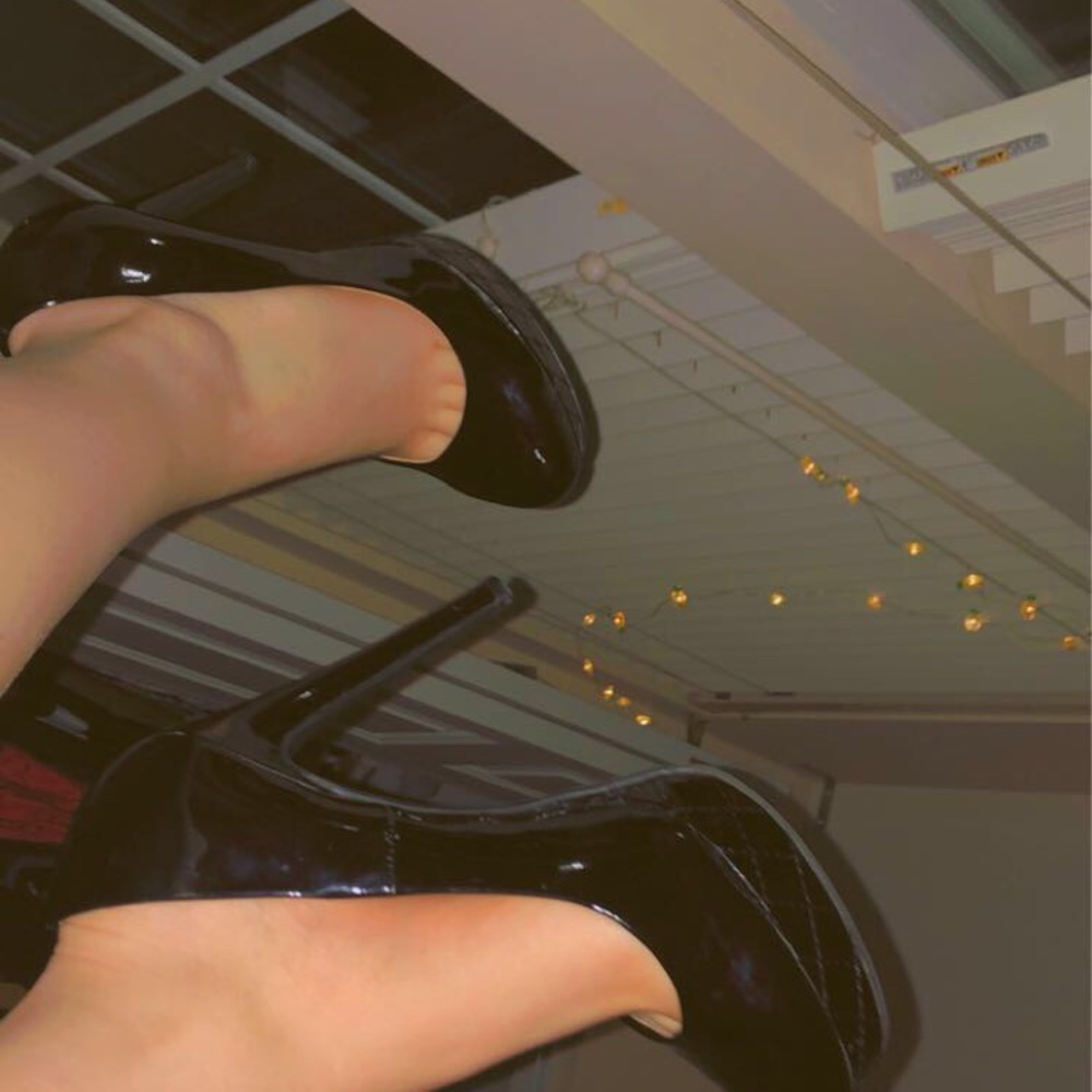 Black high heels.